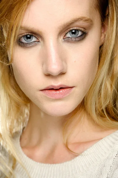 Look 1